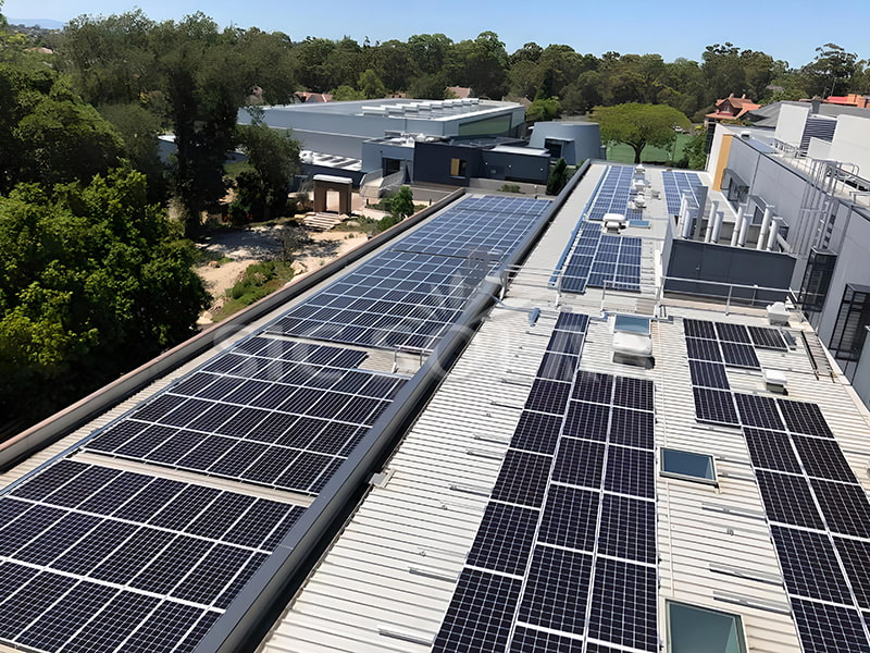 Soporte de techo plano solar de 1MW en el techo de hierro del edificio de la fábrica