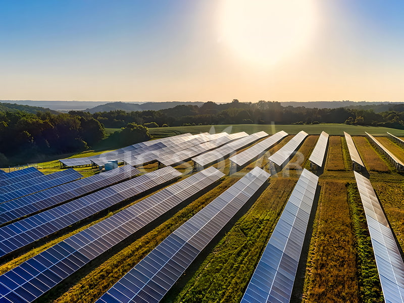 Panel solar montado en tierra de 18 MW en la República Checa
