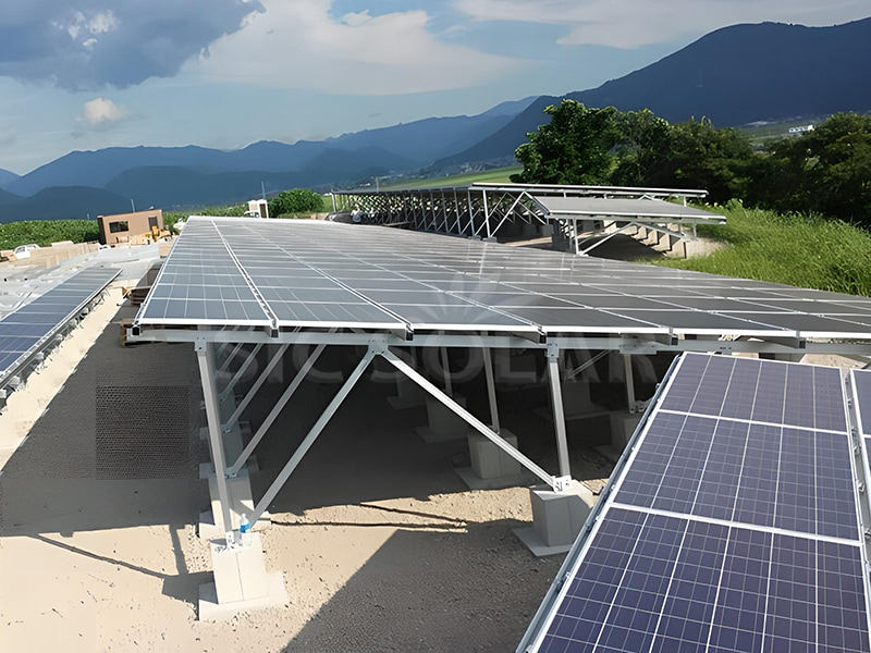 Sistema fotovoltaico de montaje en tierra