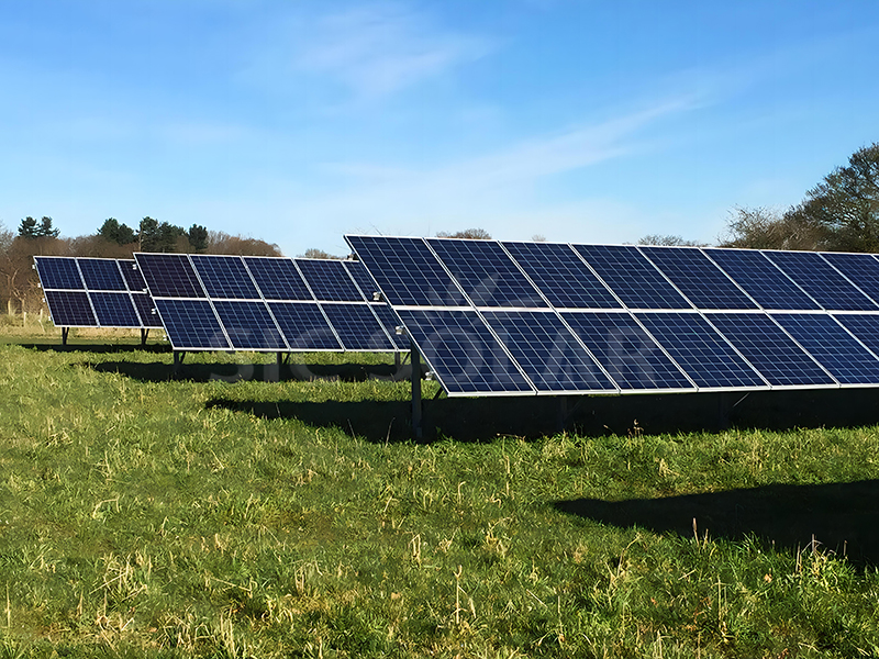 Sistema fotovoltaico de montaje en suelo