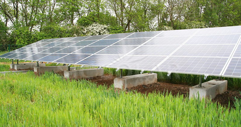 Montaje en suelo solar personalizado