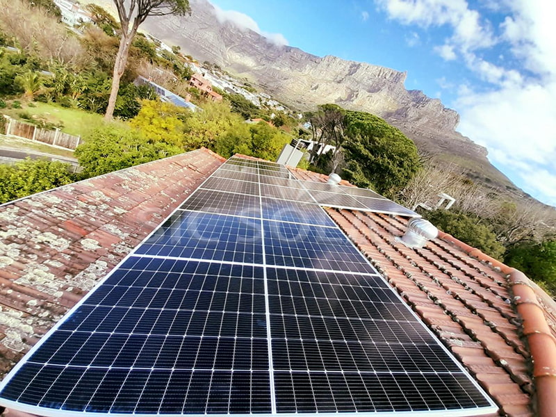 Soportes solares para techos de tejas cerámicas de 20 kW en EE. UU.