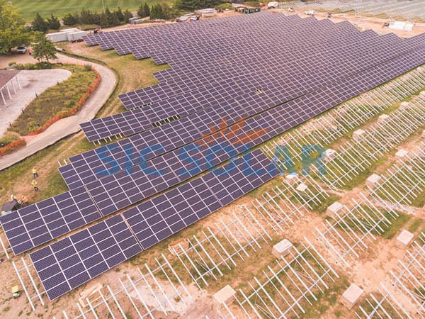 Sistemas de montaje en suelo fotovoltaico solar de 7MW en Polonia